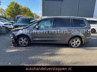 Ford Galaxy Hybrid Titanium 140KW 7-Sitzer picture 4