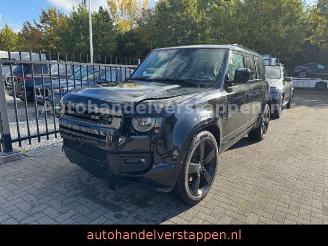 damaged passenger cars Land Rover Defender 110 X-Dynamic SE 3.0D 183KW BLACK Pack 2025/11