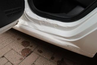 Volkswagen Up! 1.0 picture 10