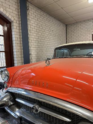 Buick Riviera  picture 2