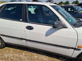 Saab 900 900 II, Hatchback 5-drs, 1993 / 1998 2.0 i,Si 16V picture 10