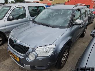 Vrakbiler auto Skoda Yeti Yeti (5LAC), SUV, 2009 / 2017 1.2 TSI 16V 2011/8