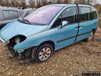 Vrakbiler auto Citroën C8 C8 (EA/EB), MPV, 2002 / 2014 2.2 16V 2003/8