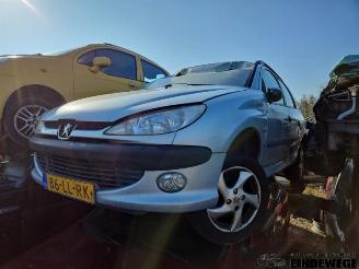 Peugeot 206 206 SW (2E/K), Combi, 2002 / 2007 1.6 16V picture 2