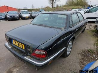 Jaguar XJR XJR, Sedan, 1994 / 2003 4.0 V8 32V Supercharged picture 3