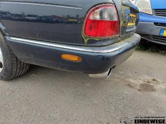 Jaguar XJR XJR, Sedan, 1994 / 2003 4.0 V8 32V Supercharged picture 15