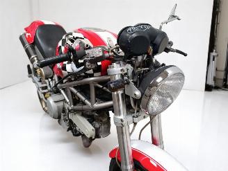 Ducati  MONSTER picture 10