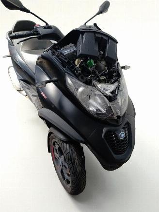 Piaggio  MP3 picture 15