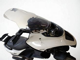 Piaggio  MP3 MODEL LT picture 14