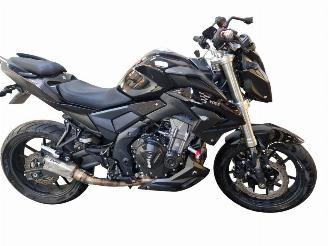 skadebil motor Voge  R 2020/3