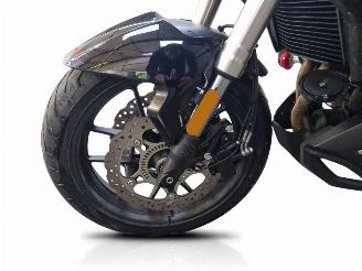 Voge  R picture 18