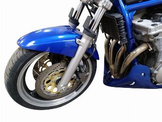 Suzuki Bandit 600  picture 10