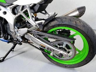 Kawasaki ZXR 400  picture 21