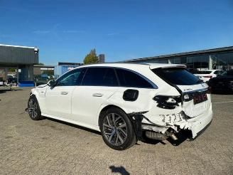 Mercedes E-klasse 300 T Avantgard * KAM - AHK - NAV * picture 3