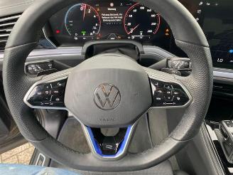 Volkswagen Touareg R * PANO - AHK - KAM * picture 14