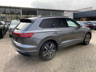 Volkswagen Touareg R * PANO - AHK - KAM * picture 10