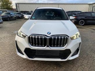 BMW X1 xDrive23d M Sport *HEAD-UP - AHK - 360 KAM* picture 6