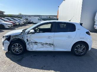 Peugeot 208 STYLE picture 21