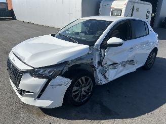 Peugeot 208 STYLE picture 2