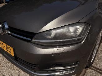 Volkswagen Golf 7 1.4 TSI Highline AUTOMAAT XENON RIJDBAAR! picture 5