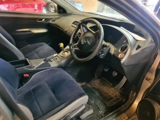 Honda Civic Civic (FK/FN), Hatchback, 2005 / 2012 2.2 i-CTDi 16V picture 8