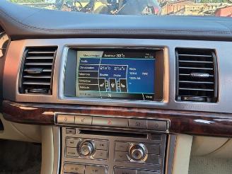 Jaguar XF XF (CC9), Sedan, 2008 / 2015 2.7 D V6 24V picture 13