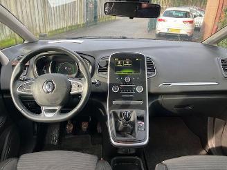 Renault Grand-scenic 1.4 TCe EXE 7 PERSOONS 116 PK picture 16