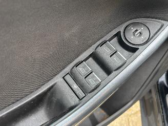 Ford Focus 1.0 Ecoboost Titanium picture 10