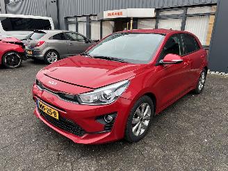 damaged passenger cars Kia Rio 1.0 T-GDI MHEV COML 2021/7