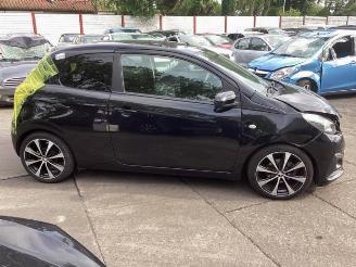 Peugeot 108 108, Hatchback, 2014 1.2 VTi 12V picture 6