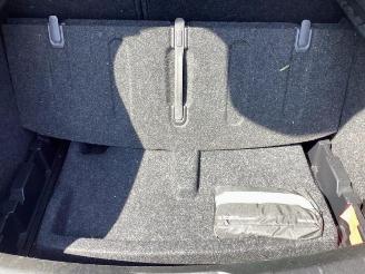 Volvo V-40 V40 (MV), Hatchback 5-drs, 2012 / 2019 1.5 T3 16V Geartronic picture 12