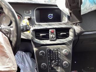 Volvo V-40 V40 (MV), Hatchback 5-drs, 2012 / 2019 1.5 T3 16V Geartronic picture 22