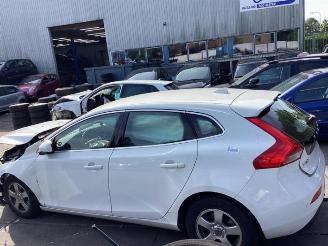 Volvo V-40 V40 (MV), Hatchback 5-drs, 2012 / 2019 2.0 D2 16V picture 8