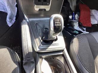 Volvo V-40 V40 (MV), Hatchback 5-drs, 2012 / 2019 2.0 D2 16V picture 18