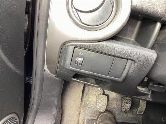 Mazda 2 2 (DE), Hatchback, 2007 / 2015 1.3 16V S-VT picture 22