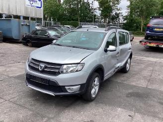 Dezmembrări autoturisme Dacia Sandero Sandero II, Hatchback, 2012 0.9 TCE 12V 2015/11