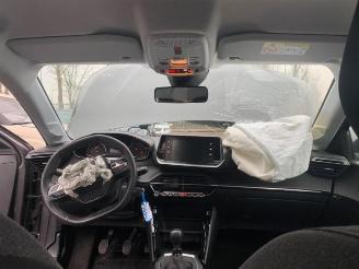 Peugeot 208 208 II (UB/UH/UP), Hatchback 5-drs, 2019 1.2 Vti 12V PureTech 100 picture 32