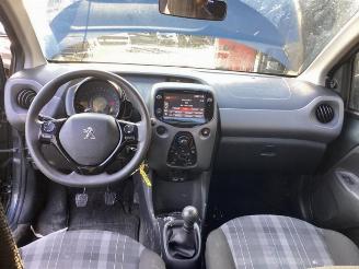 Peugeot 108 108, Hatchback, 2014 1.0 12V VVT-i picture 28