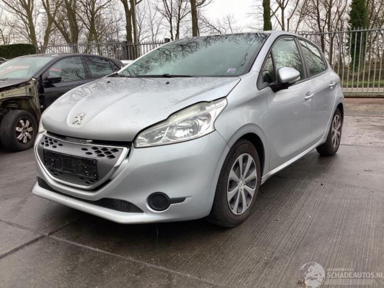 Peugeot 208 208 I (CA/CC/CK/CL), Hatchback, 2012 / 2019 1.4 HDi