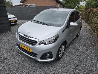 Peugeot 108  picture 3