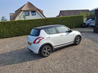 Unfallwagen Suzuki Swift 1.2i  5drs  airco 2013/4