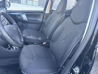 Peugeot 107 1.0 ACTIVE AIRCO RIJDBARE SCHADE! BOUWJAAR 2013  1999 EURO picture 9