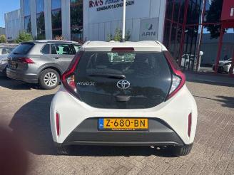 rozbiórka samochody osobowe Toyota Aygo Aygo X, Hatchback, 2022 1.0 12V VVT-i 2024/3