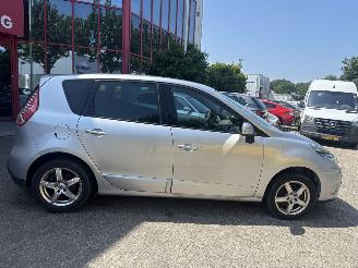 Renault Scenic 1.4 16V TCe 130 MPV  Benzine 1.397cc picture 7