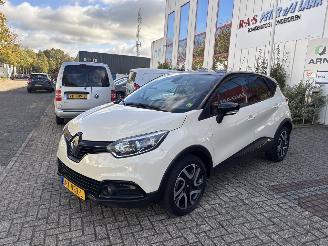 Renault Captur GEEN SCHADE, automaat hapert picture 2
