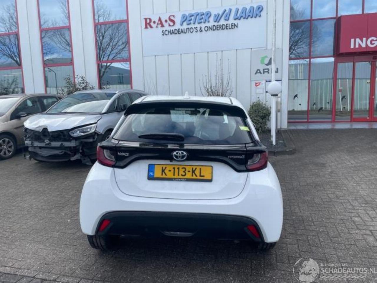 Toyota Yaris Yaris IV (P21/PA1/PH1), Hatchback, 2020 1.5 12V Hybrid 115