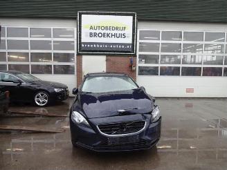 Uttjänta bilar auto Volvo V-40 V40 (MV), Hatchback 5-drs, 2012 / 2019 2.0 D2 16V 2015/11