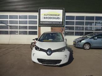 rozbiórka samochody osobowe Renault Zoé Zoe (AG), Hatchback 5-drs, 2012 46kW 2017/10