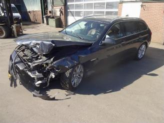 BMW 5-serie 5 serie Touring (F11), Combi, 2009 / 2017 520d 16V picture 2