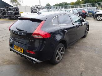 Volvo V-40 V40 (MV), Hatchback 5-drs, 2012 / 2019 2.0 D4 16V picture 4